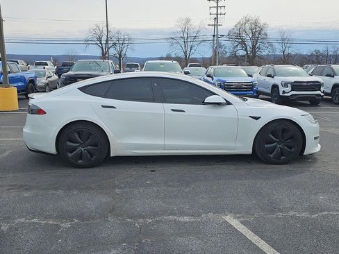 Used 2022 Tesla Model S image 4