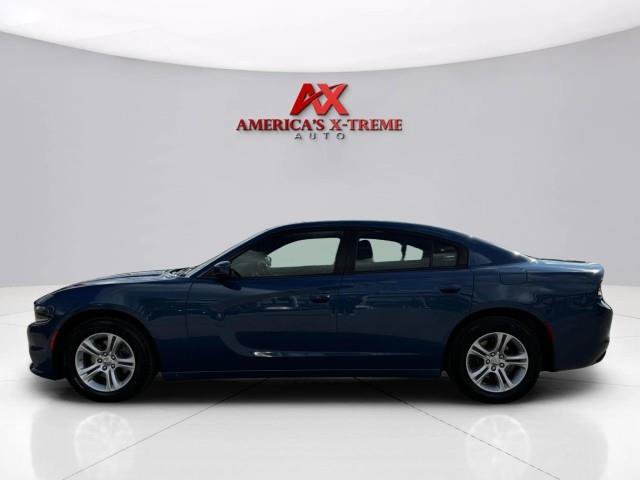 Used 2020 Dodge Charger SXT RWD image 2