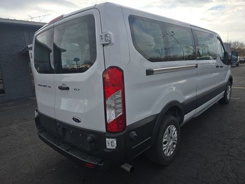 Used 2024 Ford Transit 350 XLT RWD image 7