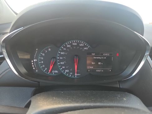 Used 2018 Chevrolet Trax LS FWD image 25