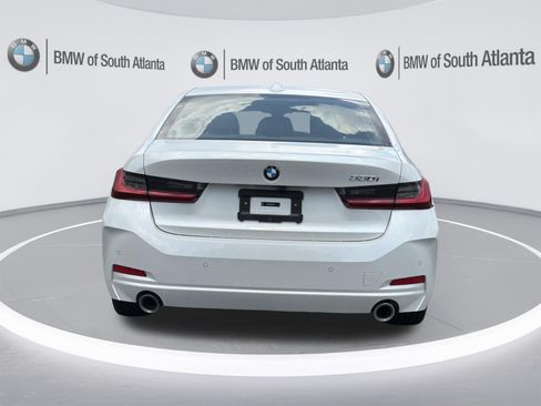 Used 2025 BMW 330i Sedan w/ Convenience Package RWD image 25