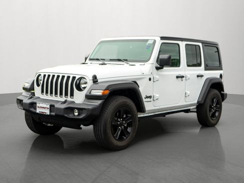 Used 2022 Jeep Wrangler Unlimited Sport AWD/4WD image 3