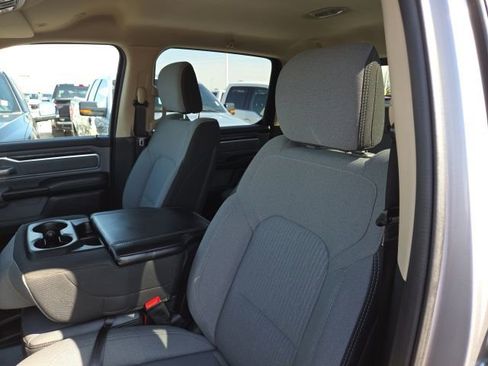 Used 2019 RAM 1500 Big Horn AWD/4WD image 19