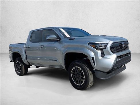 New 2025 Toyota Tacoma TRD Sport image 6
