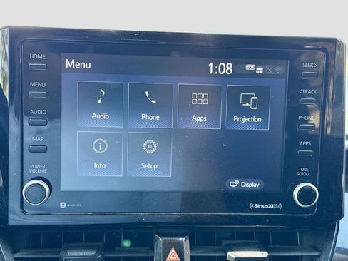 Used 2022 Toyota Corolla LE image 14