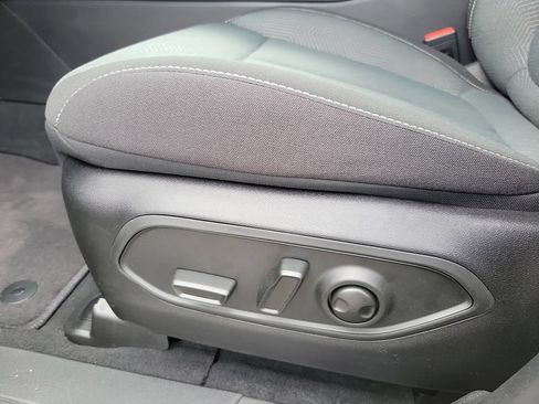 New 2026 Jeep Cherokee Laredo AWD/4WD image 12