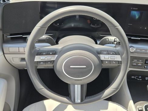 Used 2025 Hyundai Kona SEL FWD image 14