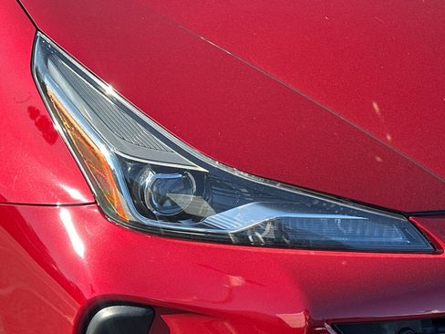 Used 2020 Toyota Prius Limited image 41