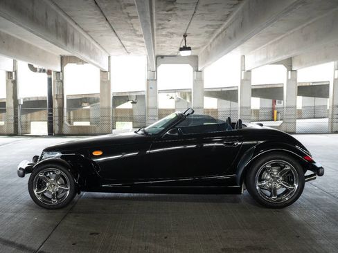 Used 1999 Plymouth Prowler image 41
