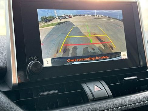 Used 2023 Toyota RAV4 LE FWD image 24