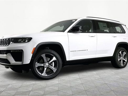 New 2026 Jeep Grand Cherokee L Limited w/ Luxury Tech Group II image 1