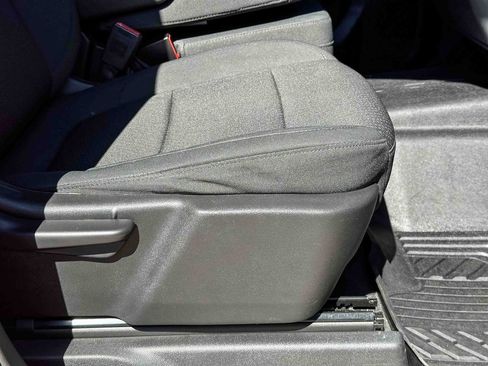 Used 2020 Chevrolet Silverado 1500 Custom Trail Boss w/ Custom Convenience Package image 24