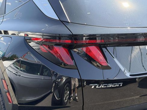 Certified 2024 Hyundai Tucson SEL AWD/4WD image 11