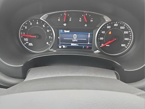 Used 2024 GMC Terrain SLE FWD image 23