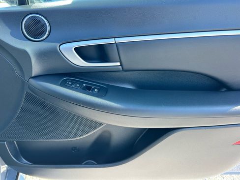 Used 2024 Hyundai Sonata SEL w/ Convenience Package image 11