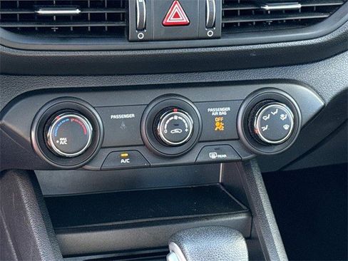 Certified 2023 Kia Forte LXS image 18