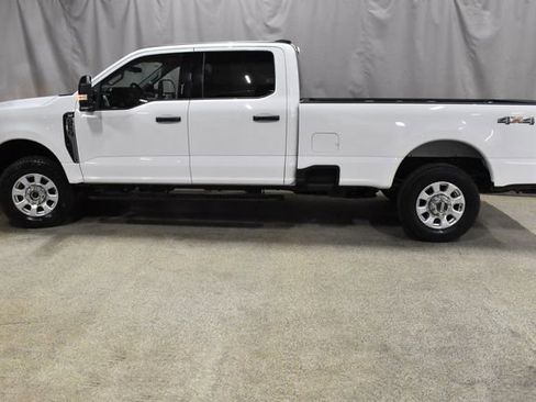 Used 2024 Ford F250 XLT image 5