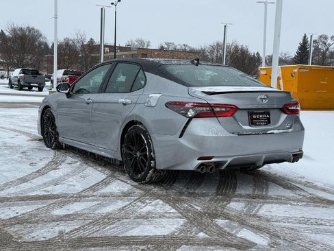 Used 2023 Toyota Camry XSE image 5