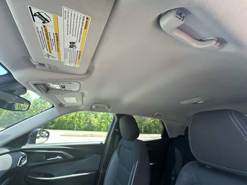 Certified 2023 Chevrolet TrailBlazer LT FWD image 27
