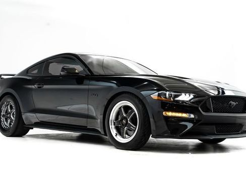 Used 2020 Ford Mustang GT image 6