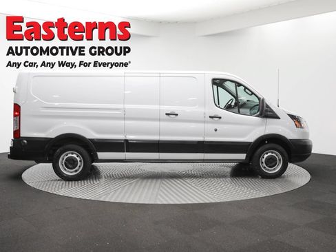 Used 2019 Ford Transit 150 148 Low Roof RWD image 4