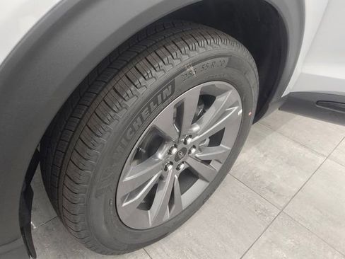 New 2026 Ford Explorer Active AWD/4WD image 43