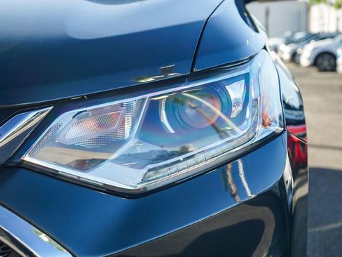 Used 2019 Chevrolet Traverse LT image 10