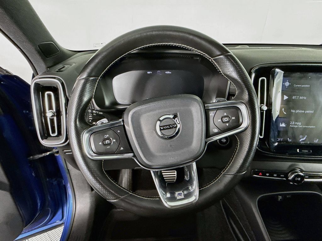Used 2019 Volvo XC40 T5 R-Design AWD/4WD image 12
