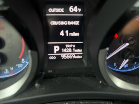 Used 2014 Toyota Corolla S FWD image 7