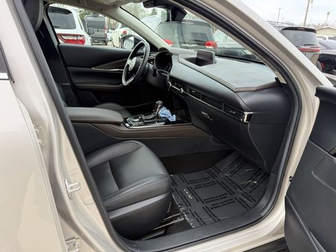 Used 2022 MAZDA CX-30 2.5 Turbo w/ Premium Package image 31