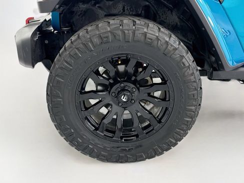 Used 2020 Jeep Wrangler Unlimited Rubicon AWD/4WD image 29