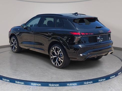 New 2026 Audi Q3 quattro 2.0T AWD/4WD image 7