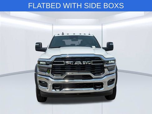 New 2026 RAM 5500 Tradesman w/ Chrome Appearance Group AWD/4WD image 26