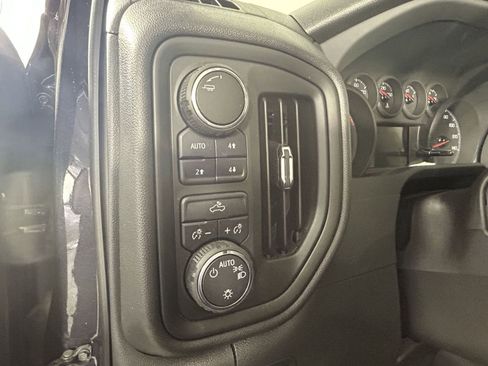 Used 2024 Chevrolet Silverado 1500 Custom Trail Boss image 17