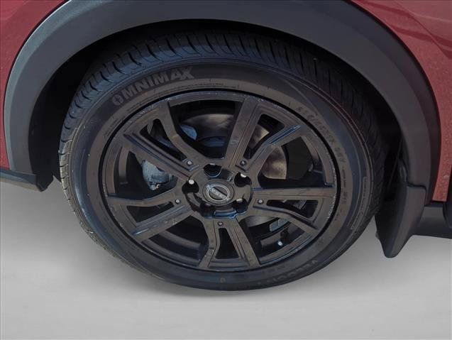 Used 2023 Nissan Kicks SR w/ SR Premium Package FWD image 22