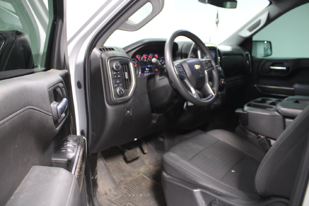 Used 2020 Chevrolet Silverado 1500 LT w/ Trailering Package AWD/4WD image 15