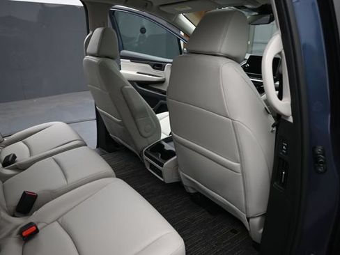 New 2026 Honda Odyssey EX-L image 14