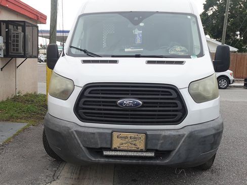 Used 2016 Ford Transit 250 148 Medium Roof RWD image 3