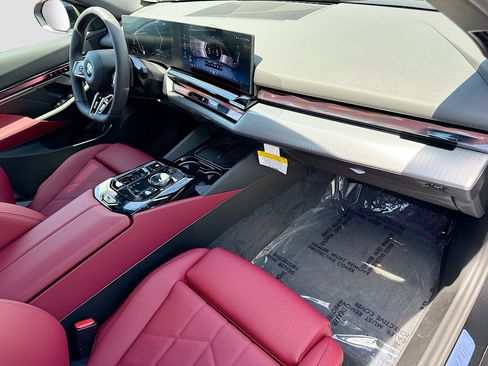 New 2027 BMW 530i w/ M Sport Package RWD image 14