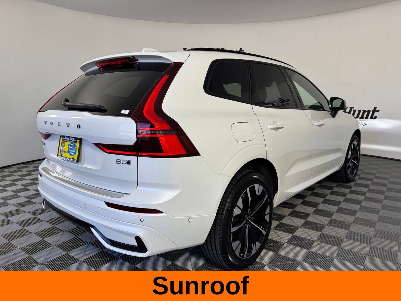 Used 2026 Volvo XC60 B5 Plus AWD/4WD image 7