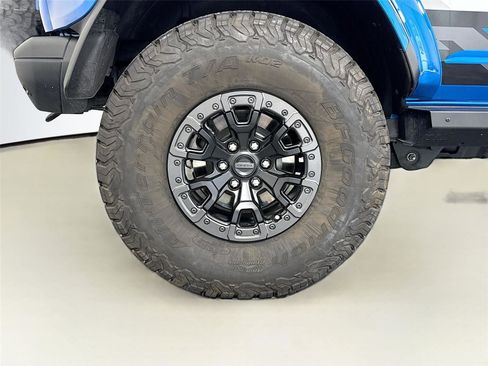 Used 2024 Ford Bronco Raptor w/ Interior Carbon Fiber Pack 6 AWD/4WD image 14