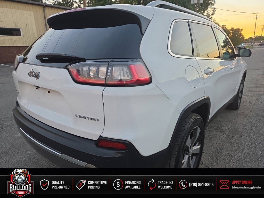 Used 2019 Jeep Cherokee Limited w/ Luxury Group AWD/4WD image 6