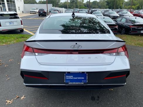 Certified 2025 Hyundai Elantra Sport image 5