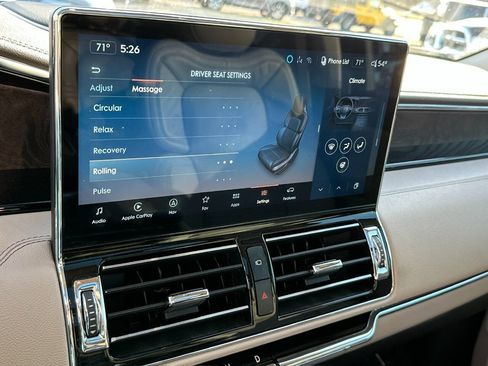 Used 2023 Lincoln Navigator Reserve AWD/4WD image 31