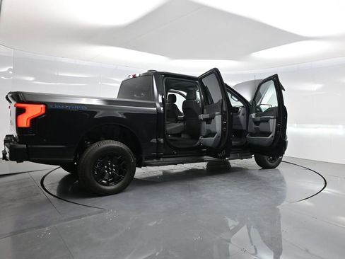 Used 2025 Ford F150 Lightning XLT AWD/4WD image 5
