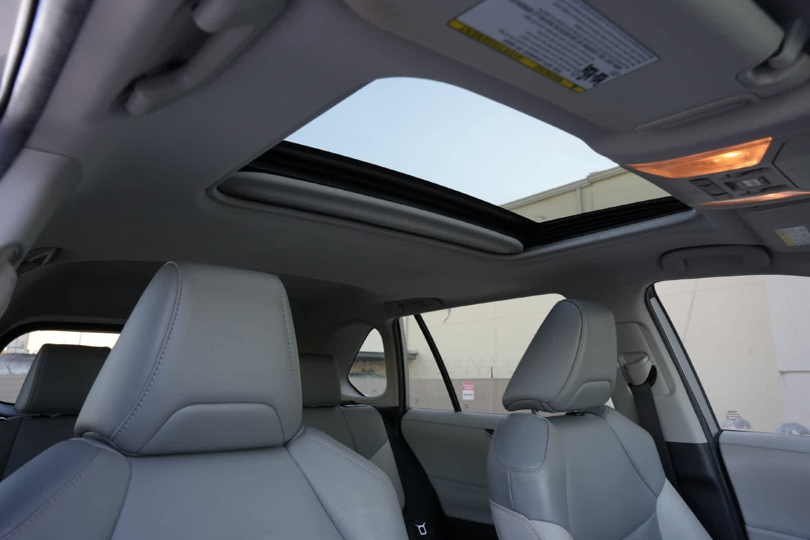 Used 2021 Toyota RAV4 XLE Premium FWD image 21