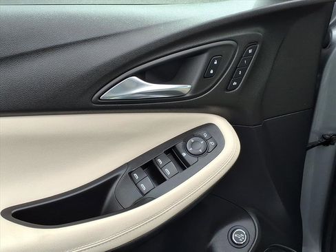 Used 2023 Buick Encore GX Essence w/ Experience Buick Package image 4