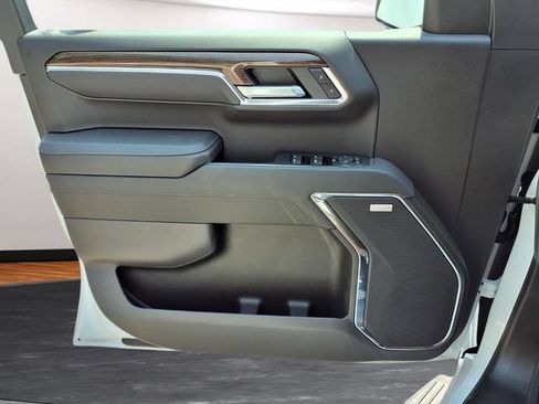 New 2026 Chevrolet Silverado 1500 RST AWD/4WD image 15