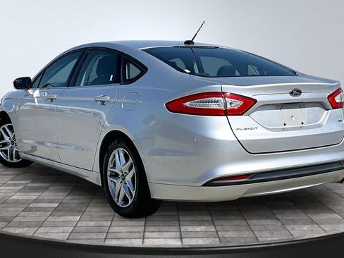 Used 2013 Ford Fusion SE FWD image 21