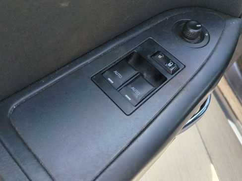 Used 2014 Dodge Challenger R/T w/ Blacktop Package image 12